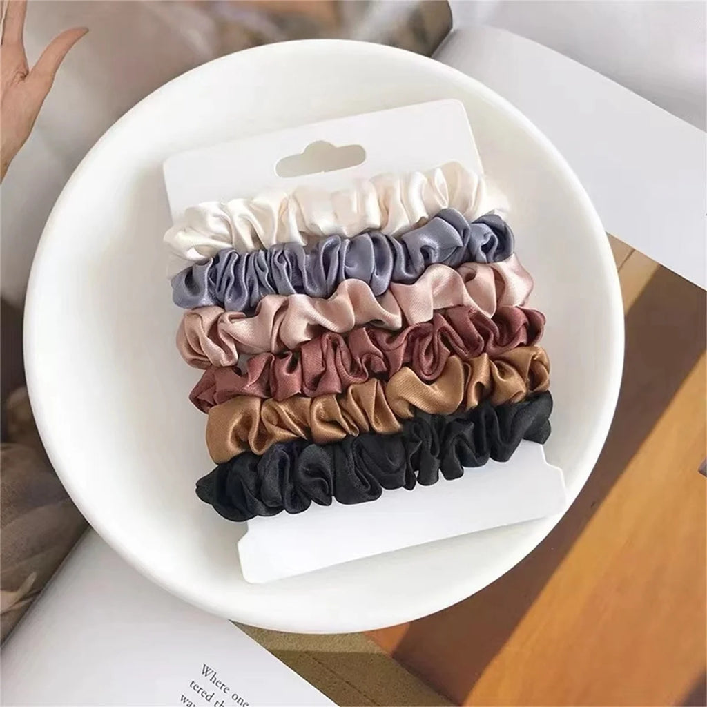 🎀 Satin Hair Scrunchies (6pcs)